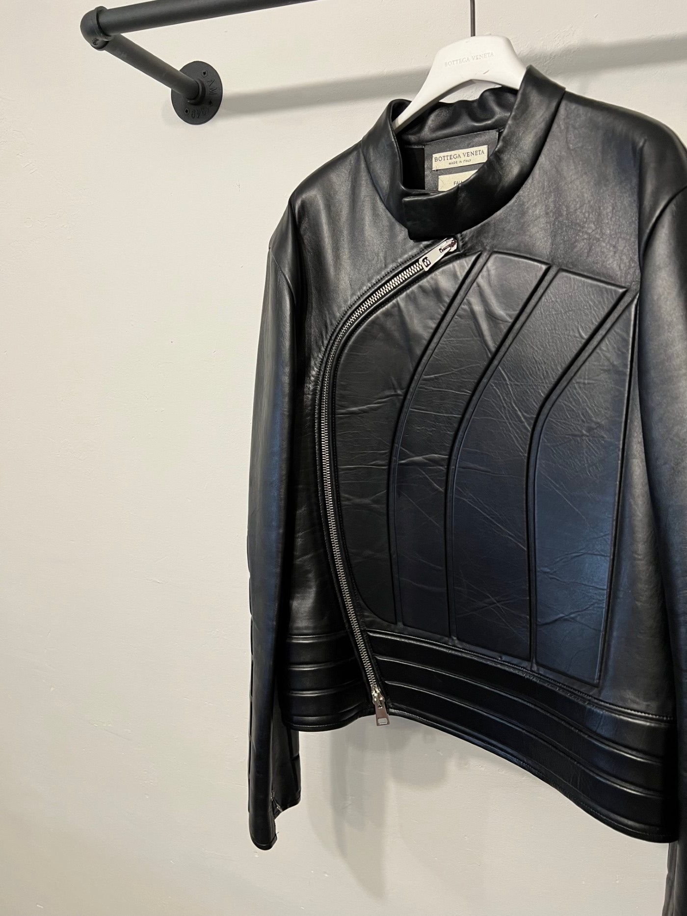 Bottega Veneta FW19 Runway Padded Leather Biker Jacke