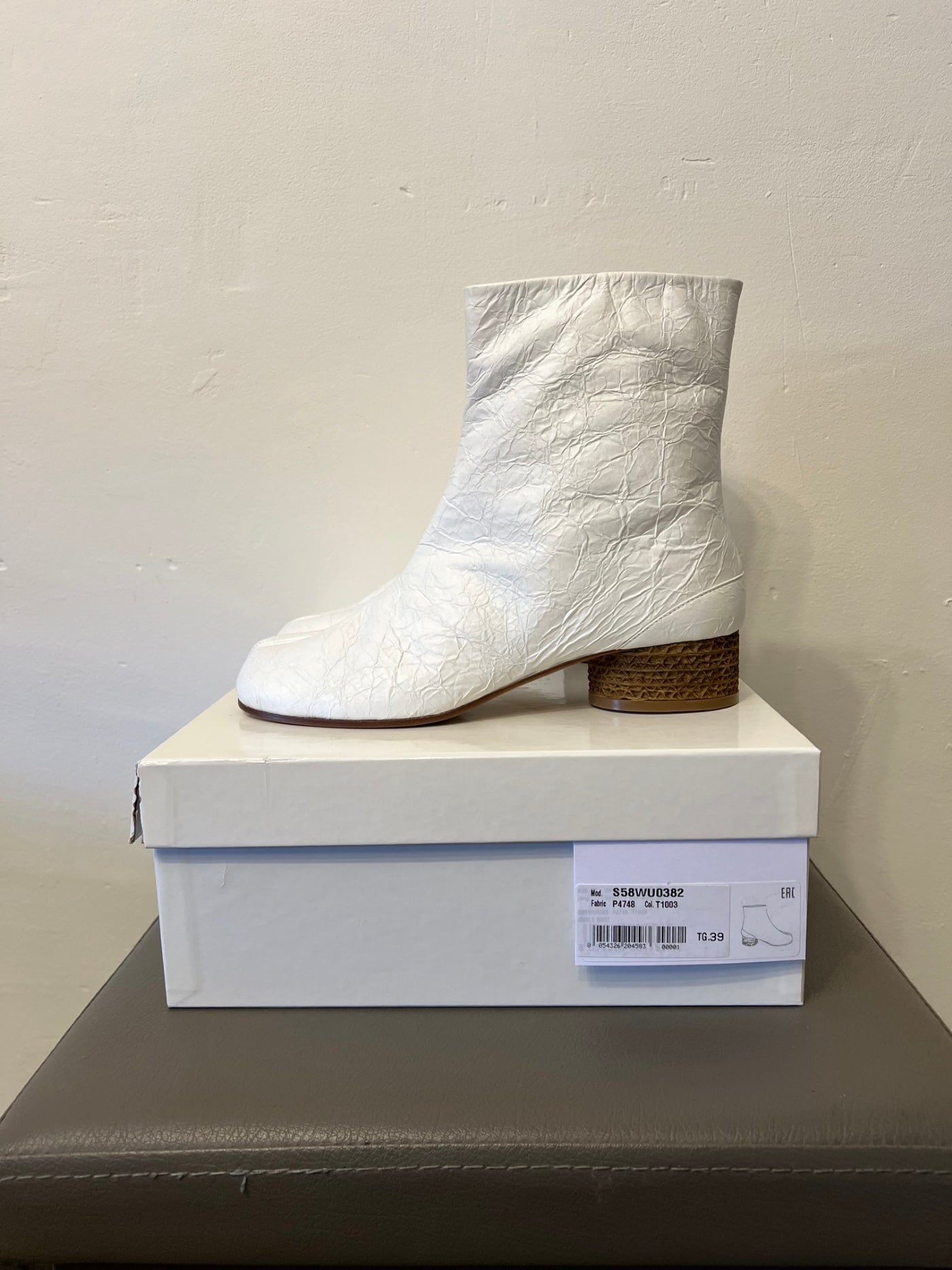 Maison Margiela Tabi Split-Toe Textured-Leather Boots