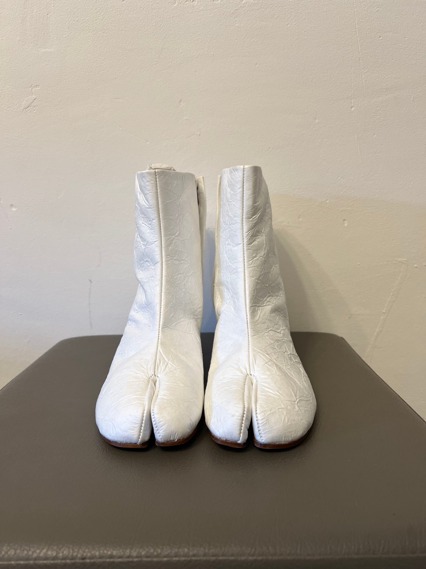 Maison Margiela Tabi Split-Toe Textured-Leather Boots